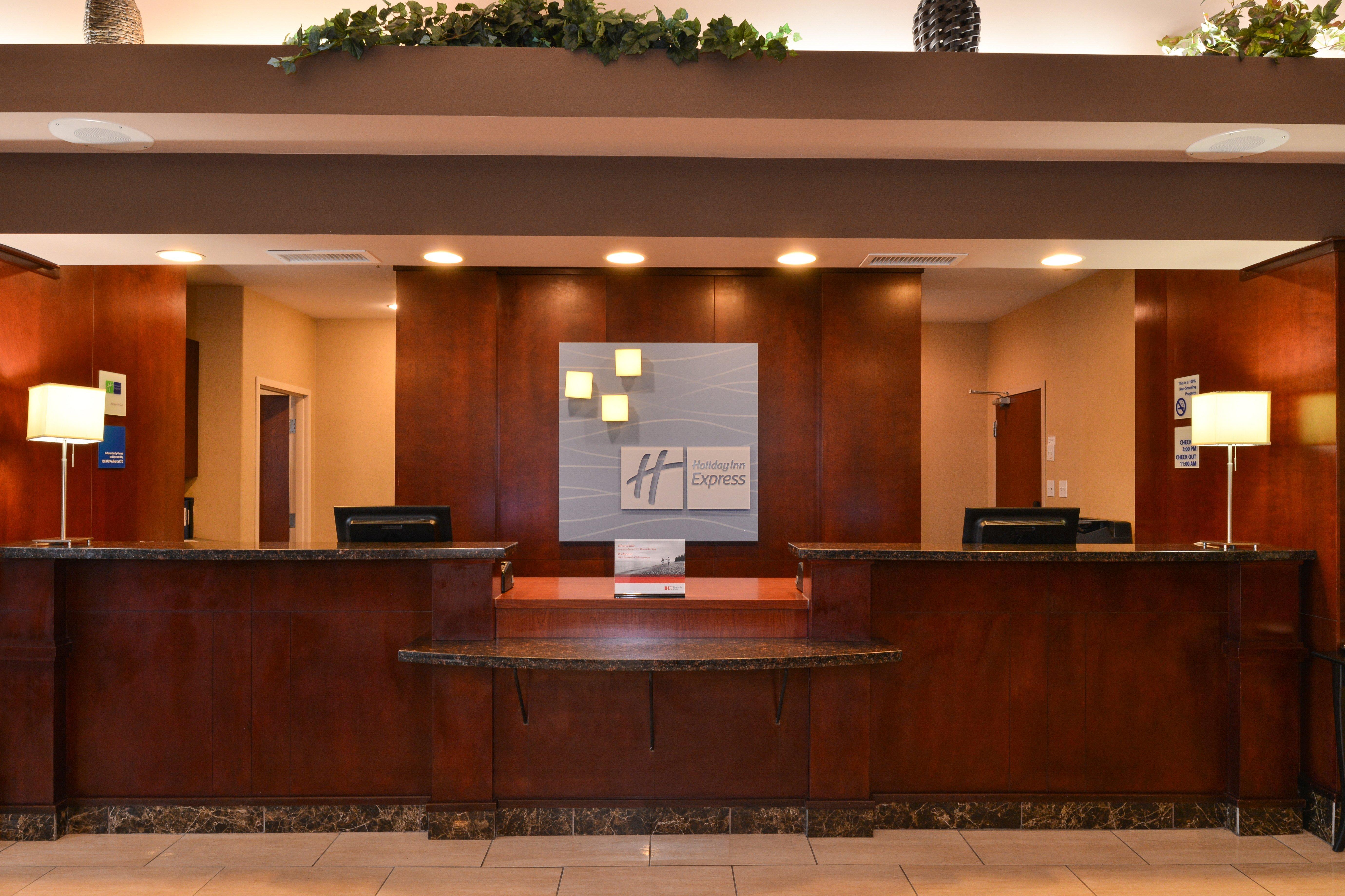 Holiday Inn Express Edmonton North By Ihg Exteriér fotografie