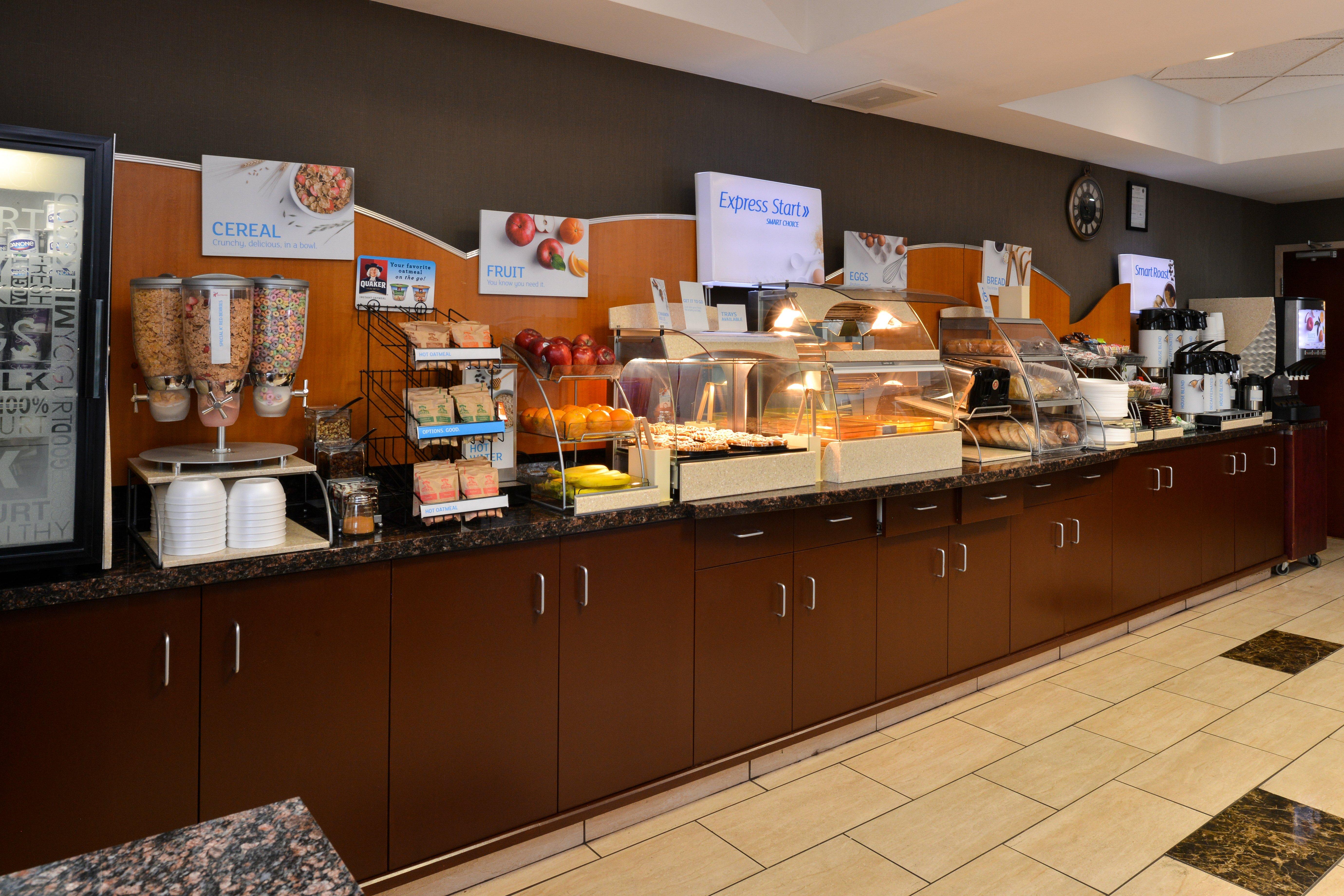 Holiday Inn Express Edmonton North By Ihg Exteriér fotografie