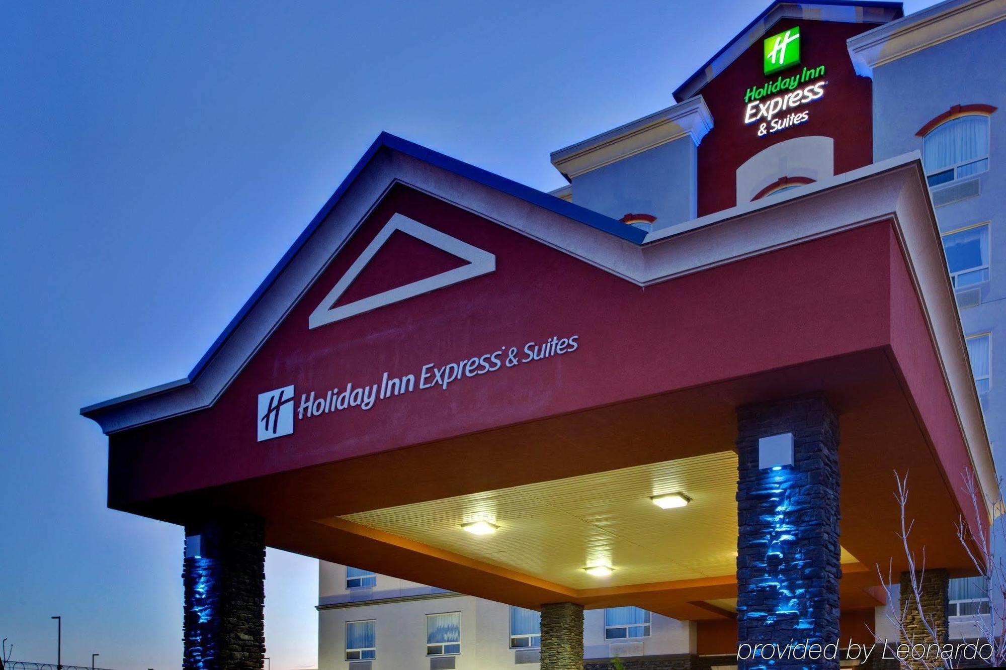 Holiday Inn Express Edmonton North By Ihg Exteriér fotografie