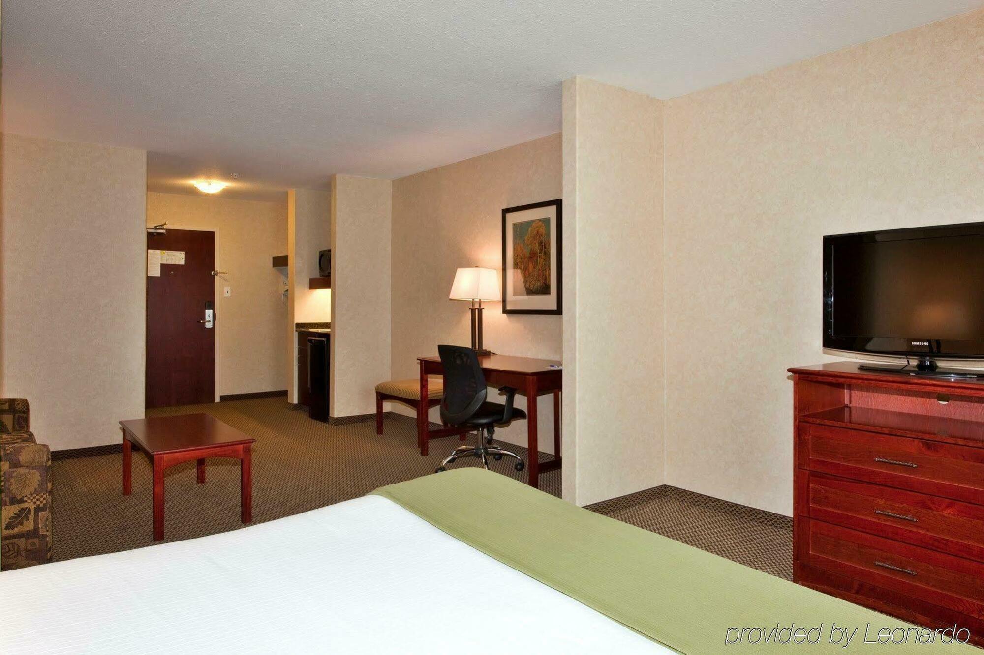 Holiday Inn Express Edmonton North By Ihg Exteriér fotografie
